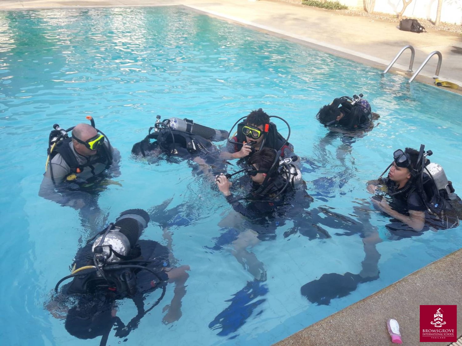 Year 11 Completed Diving Course - Bromsgrove International School Thailand